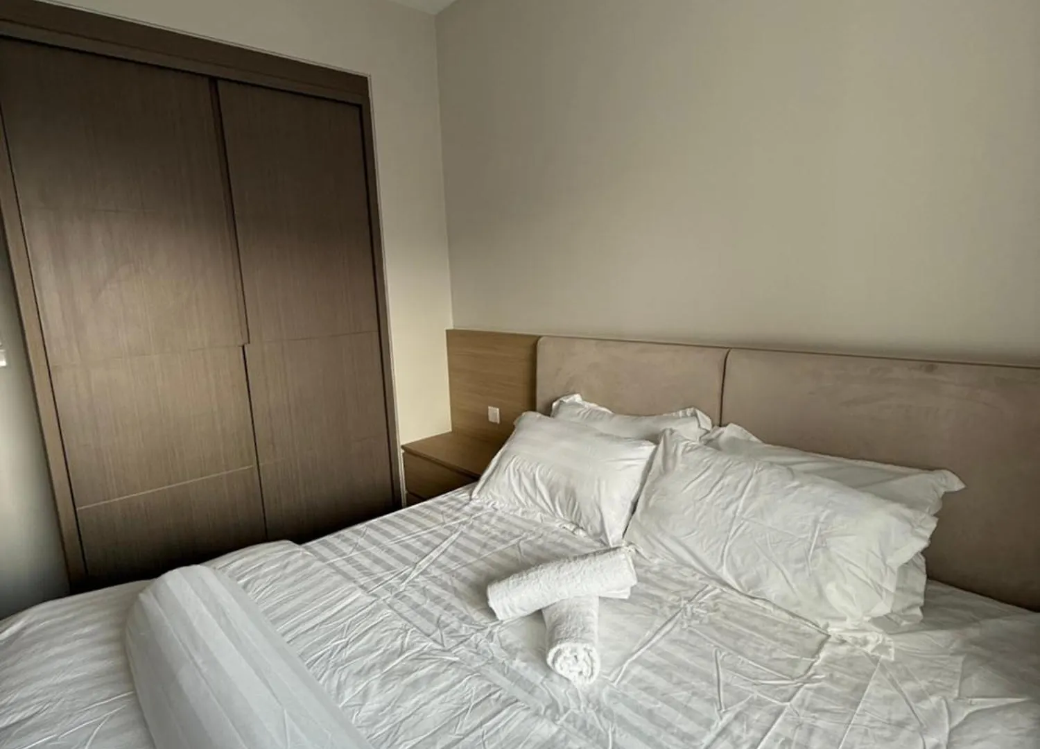 Agile Sky Home Near Pavilion Mall & Trx View Including Swimming Pool Kuala Lumpur
