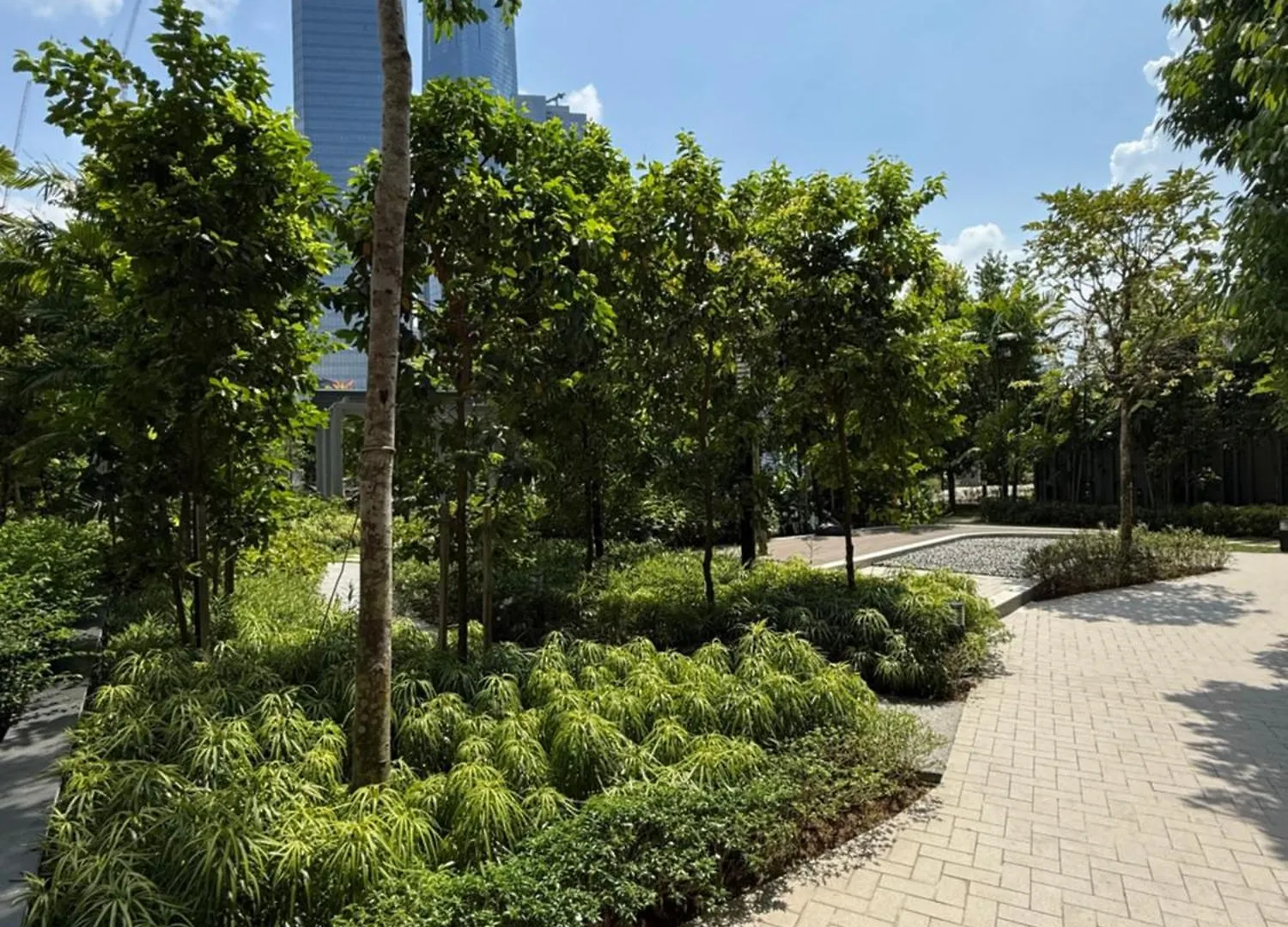 Agile Sky Home Near Pavilion Mall & Trx View Including Swimming Pool Kuala Lumpur